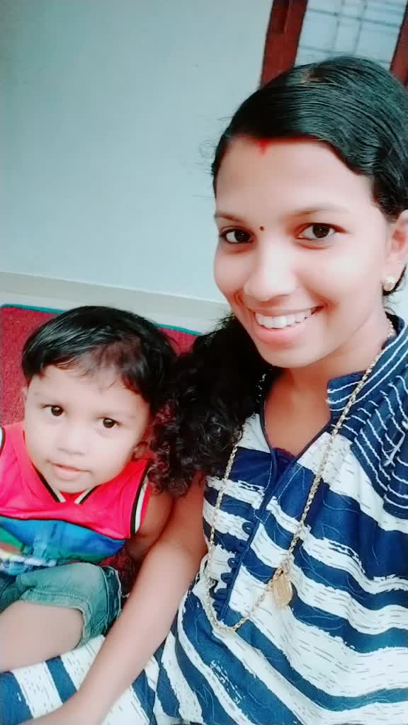 @niveda pradeesh