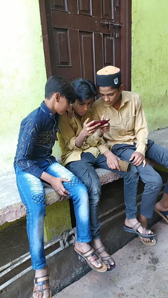 @user16262286992