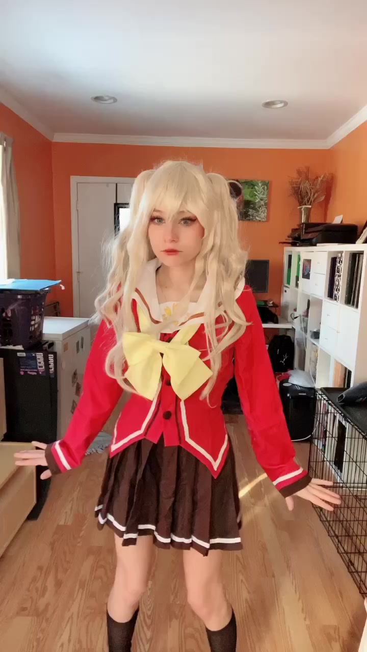 @izzy.cosplayy