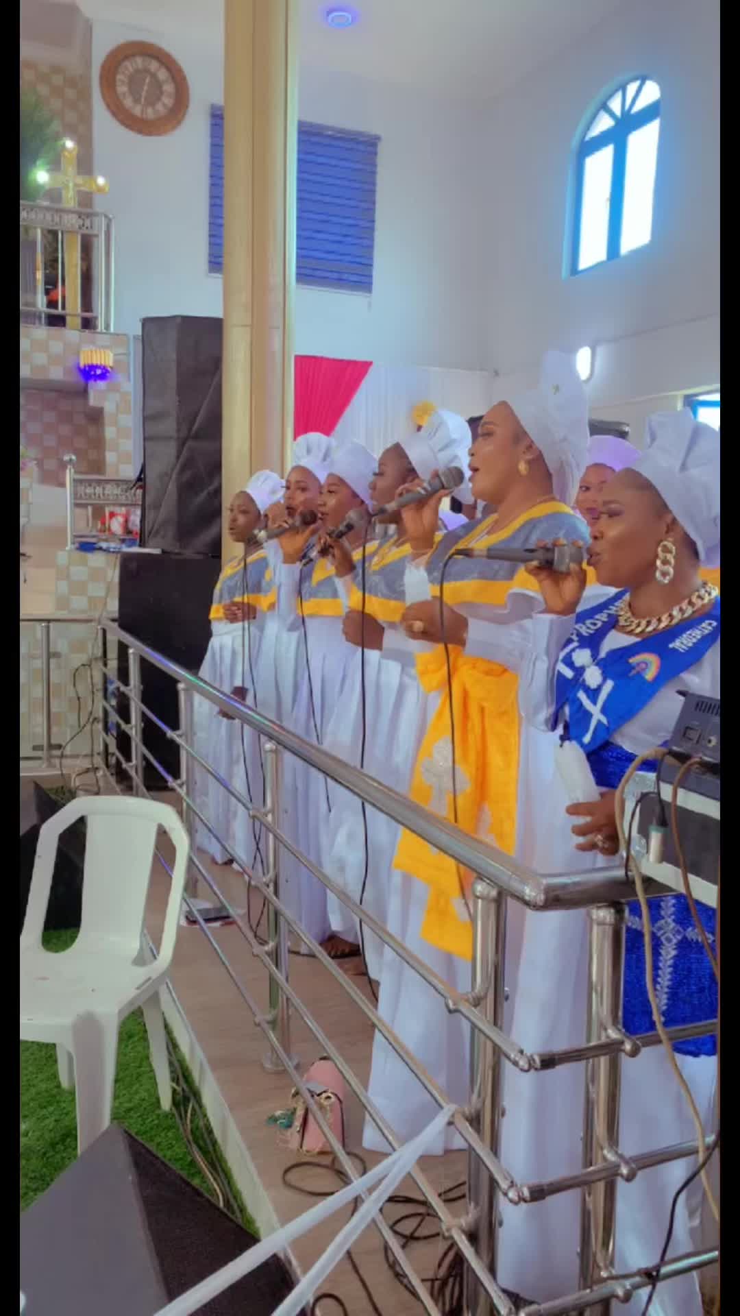@Oluwabukola