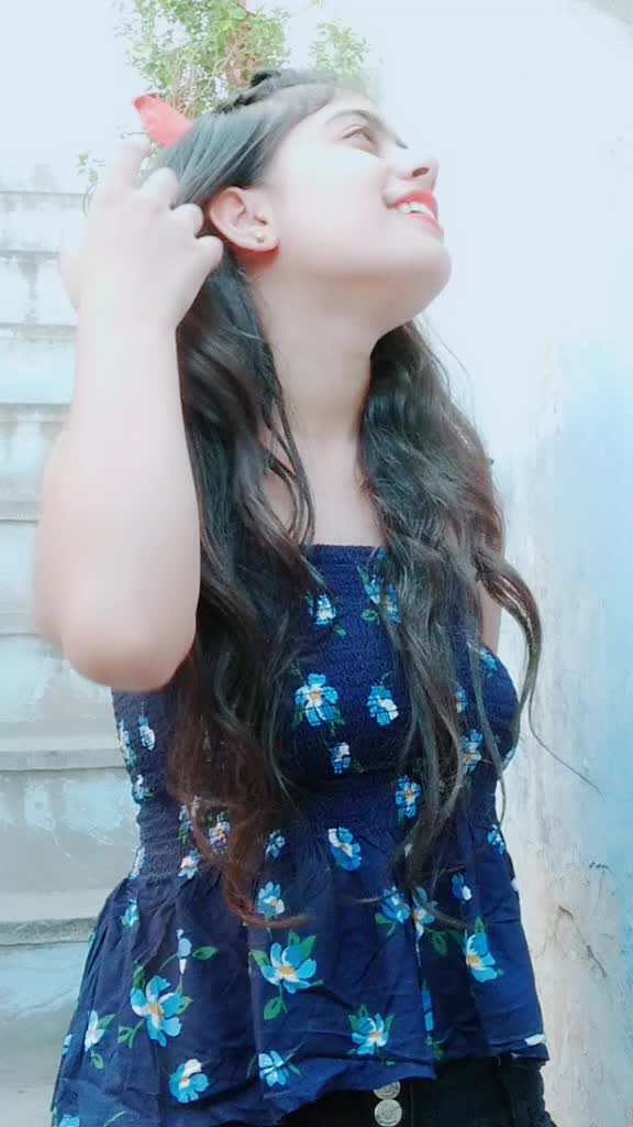 @Roshni Kakwani