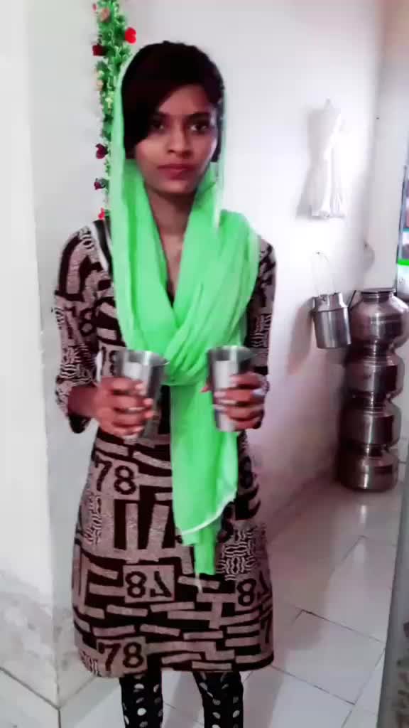 @😘 Maahi 😘