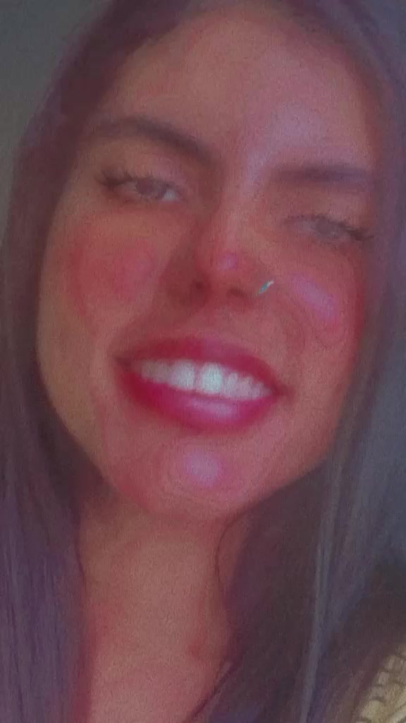 @Laura Maria