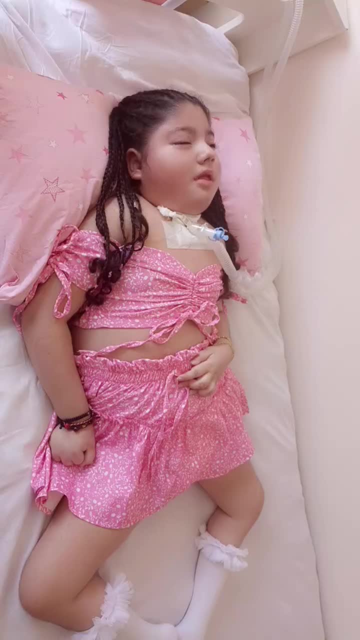 @EcEmmm