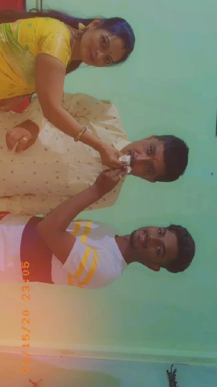 @shubhiee