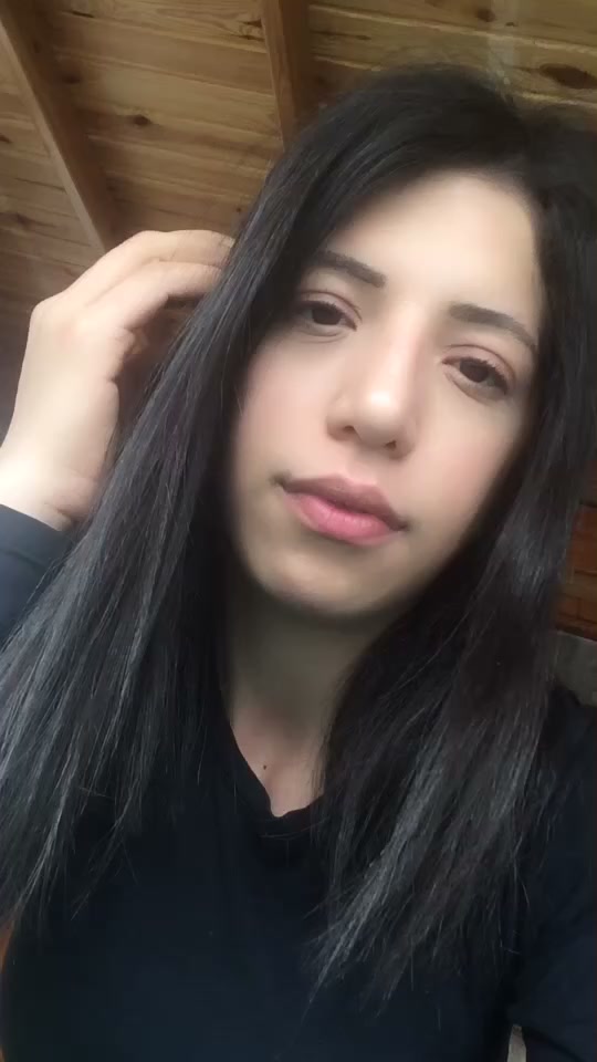 @Azime Menekşe