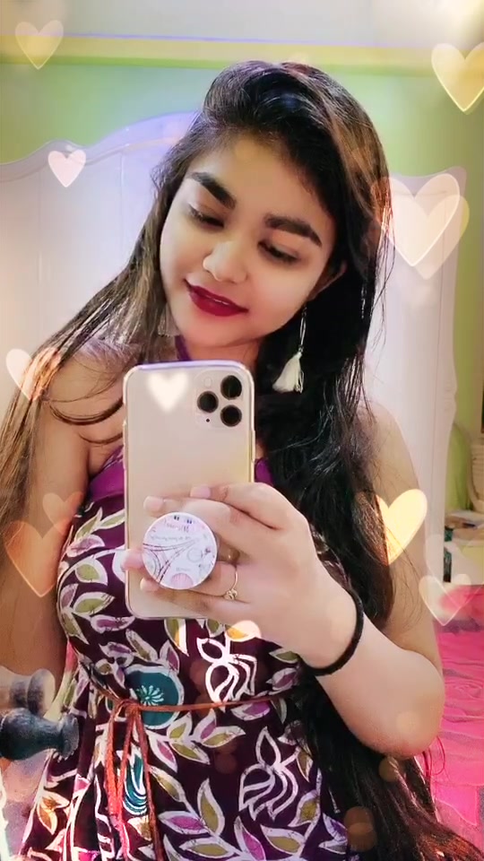 @🌈FALGUNI SAHA🌟