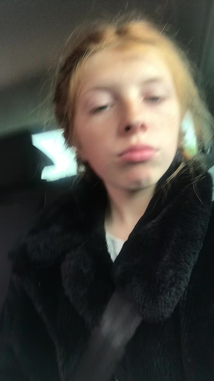 @Toni-louise