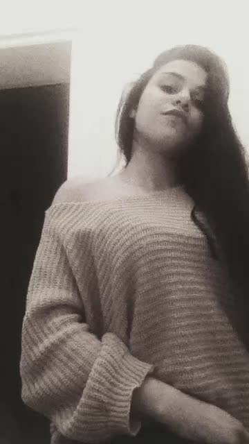 @G&uuml;lenay Selen