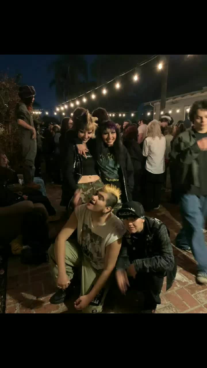 @Gloom bug <3
