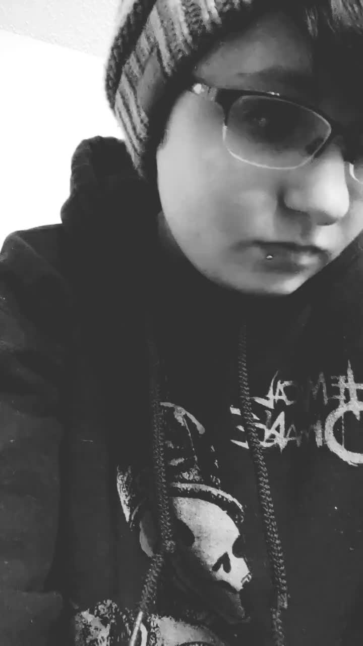 @weird little emo