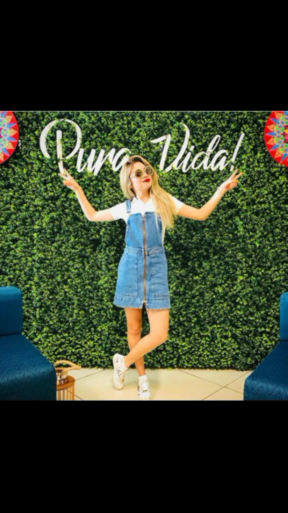 @karol sevilla 👄👄👄