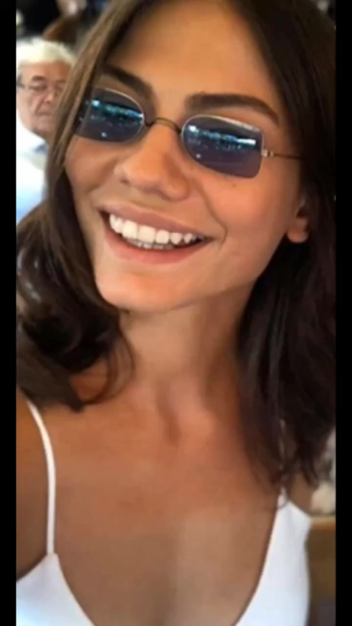 @DEMET ÖZDEMİR