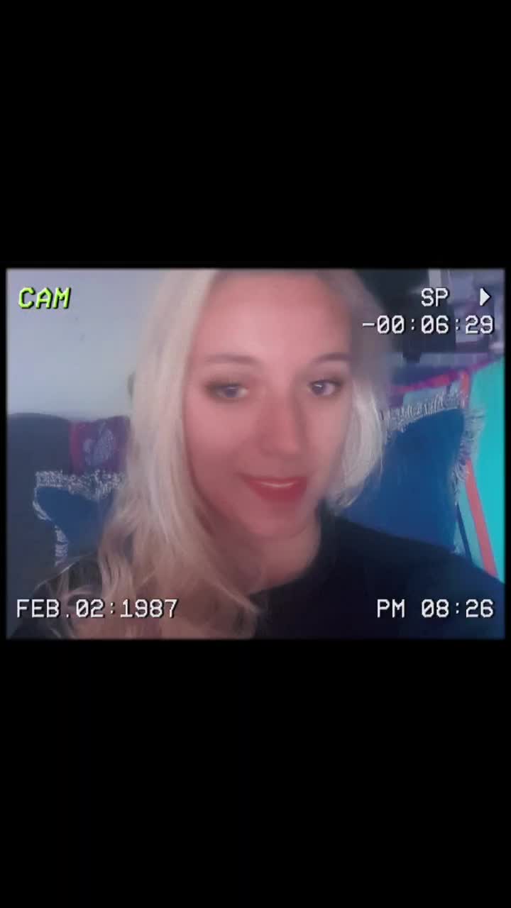 @Chloë Contour