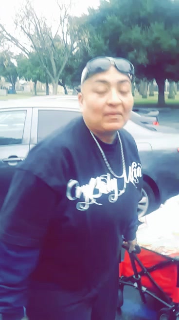 @spookychola