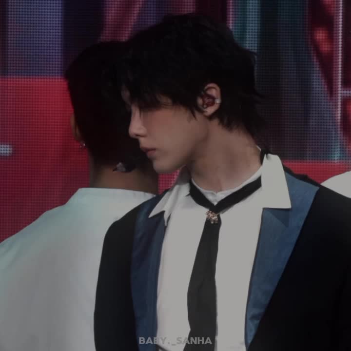 @sᴀɴʜᴀ 🐣