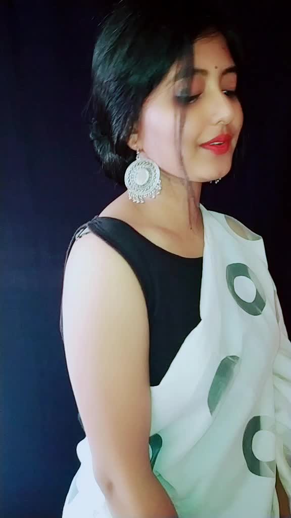 @❣️Eshita Sarkar❣️