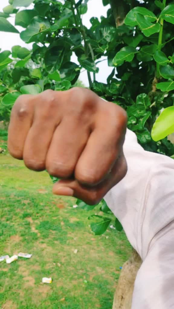 @MohanRaj Šøļđîěř 🇮