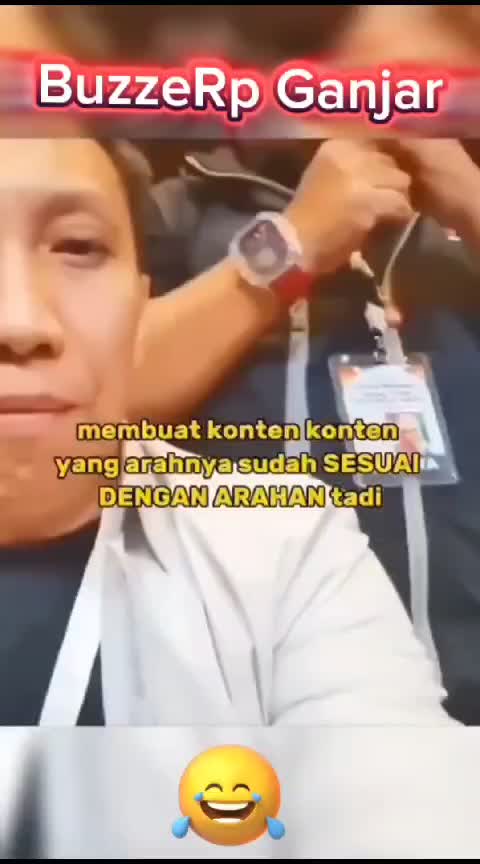 @HUMOR POLITIK