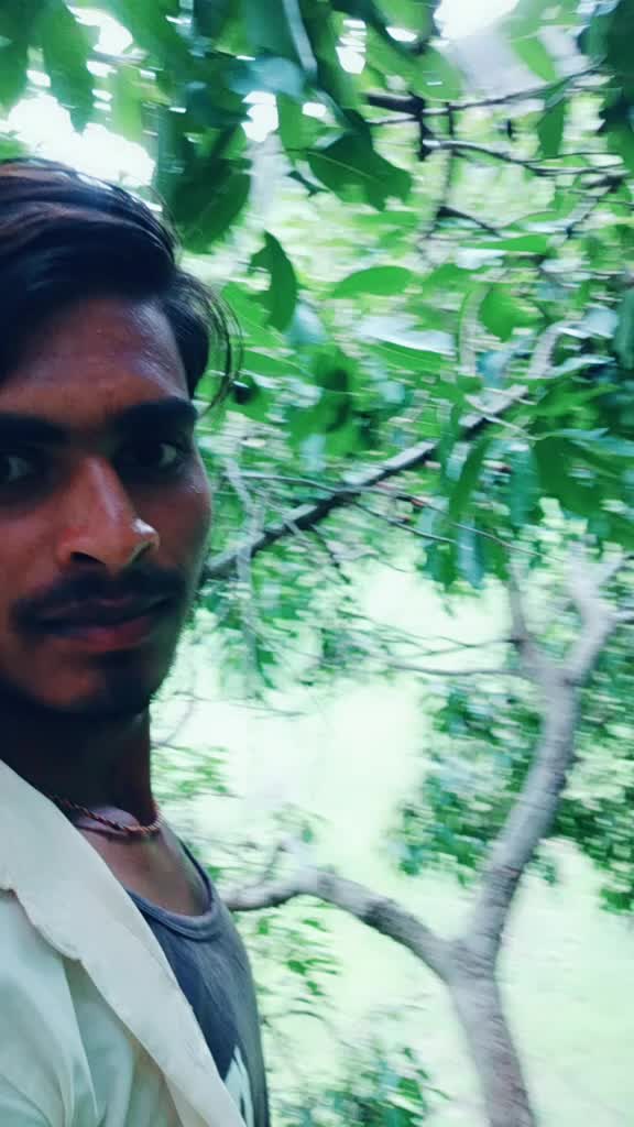 @कट्टर आदिवासी🏹🏹🏹