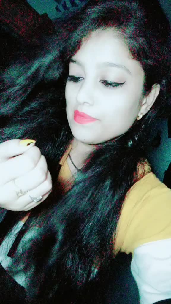 @🥰KaMnA GaUtAm👑