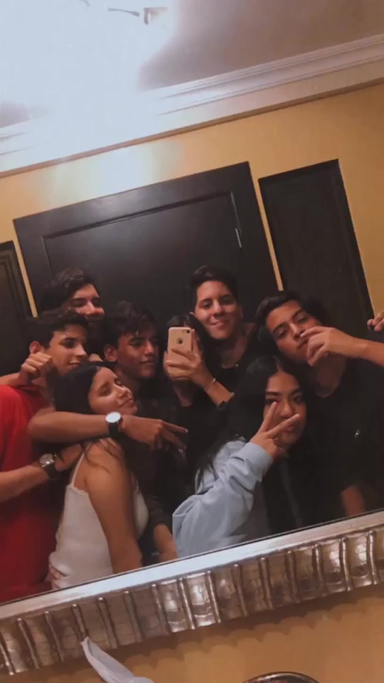 @Fiorella Acosta Patiño