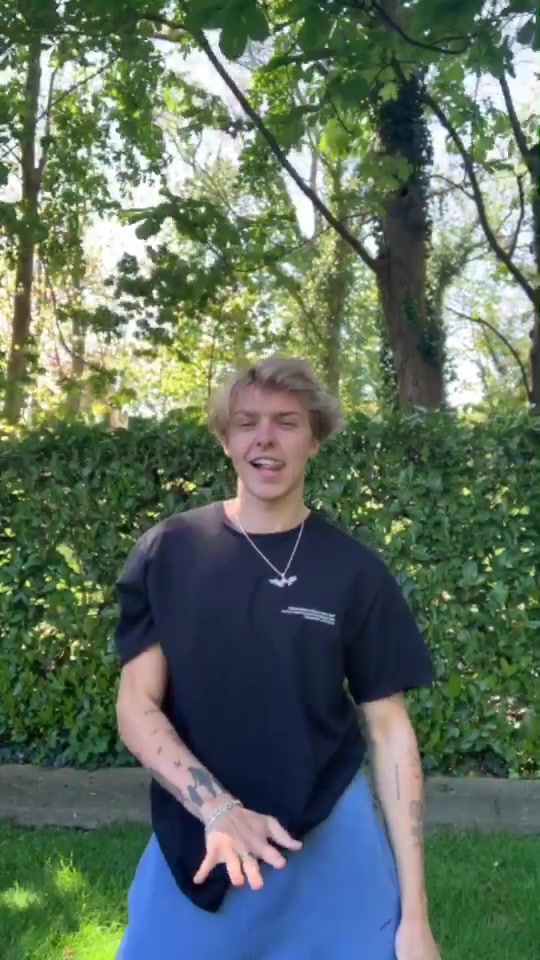 @RoadTrip
