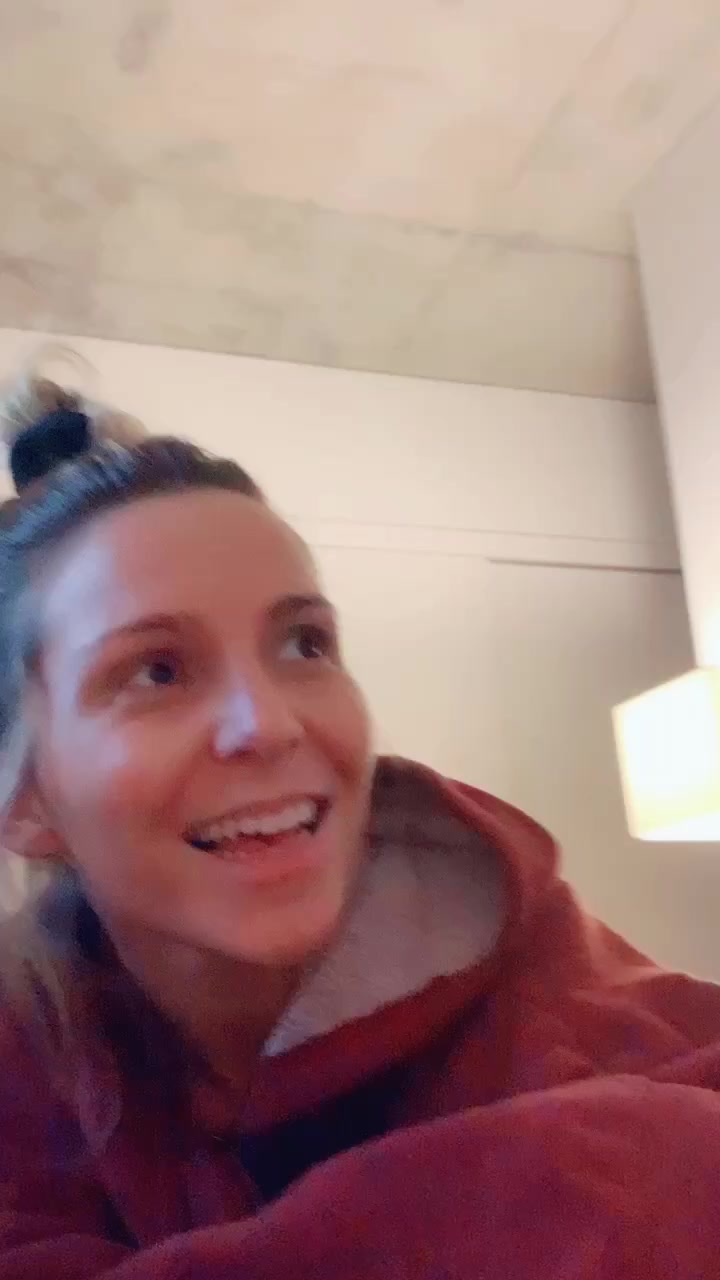 @Gigi Dee