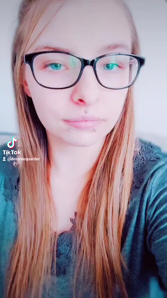 @desiUnSoo