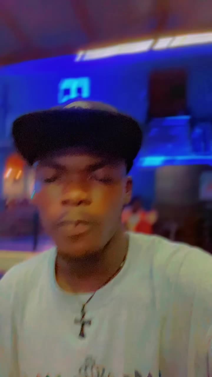 @KÄŁÝ🇬🇭👮🏻♂️🧸