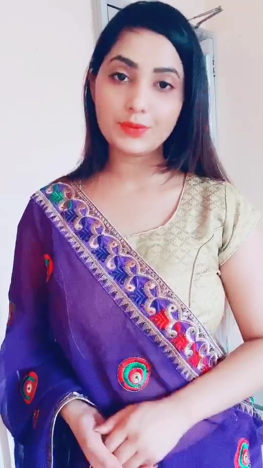 @HoneyKaur