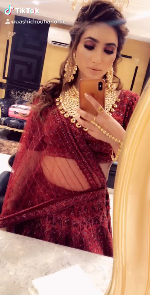 @aashichouhanofficial