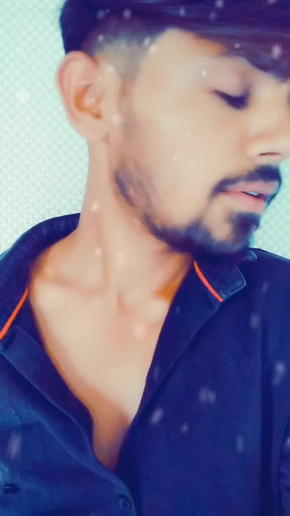 @J &Lambda; Y E⚡H
