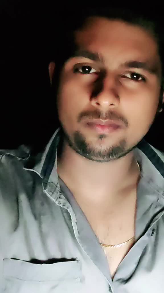 @__aadhuzz__