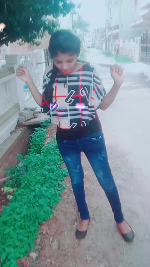 @Røjä Ñ Gõwdã