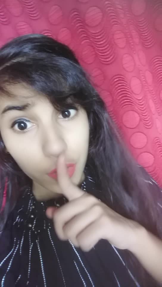 @shipra yadav 😚😙