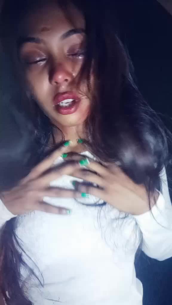 @Asmi__95