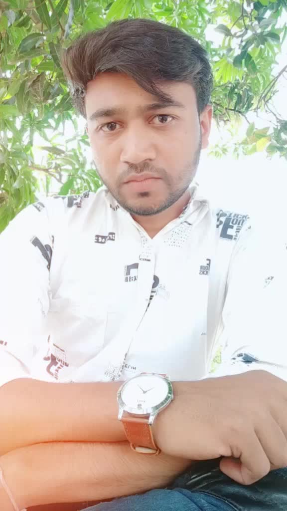 @😎𝙍𝙊𝙔𝘼𝙇_𝕂𝔸ઠીયા𝕍𝕒ડી😎