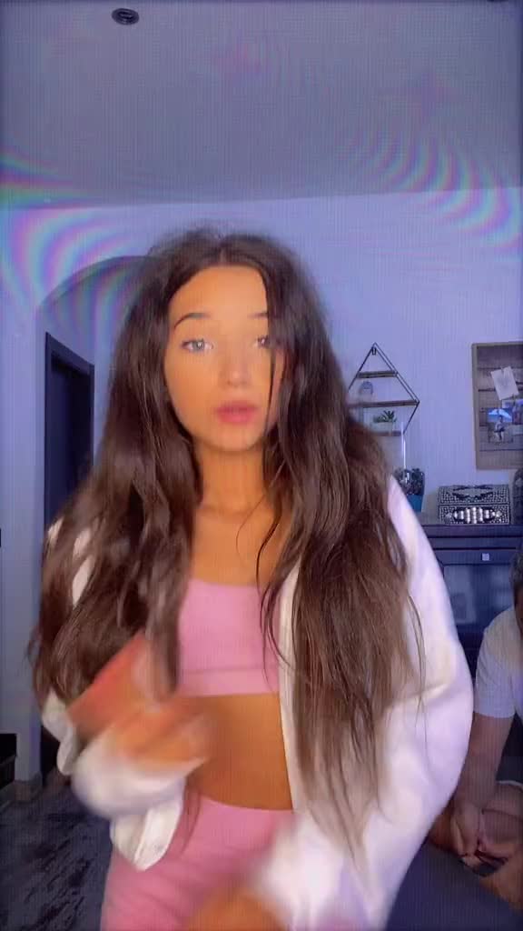 @user33456210223