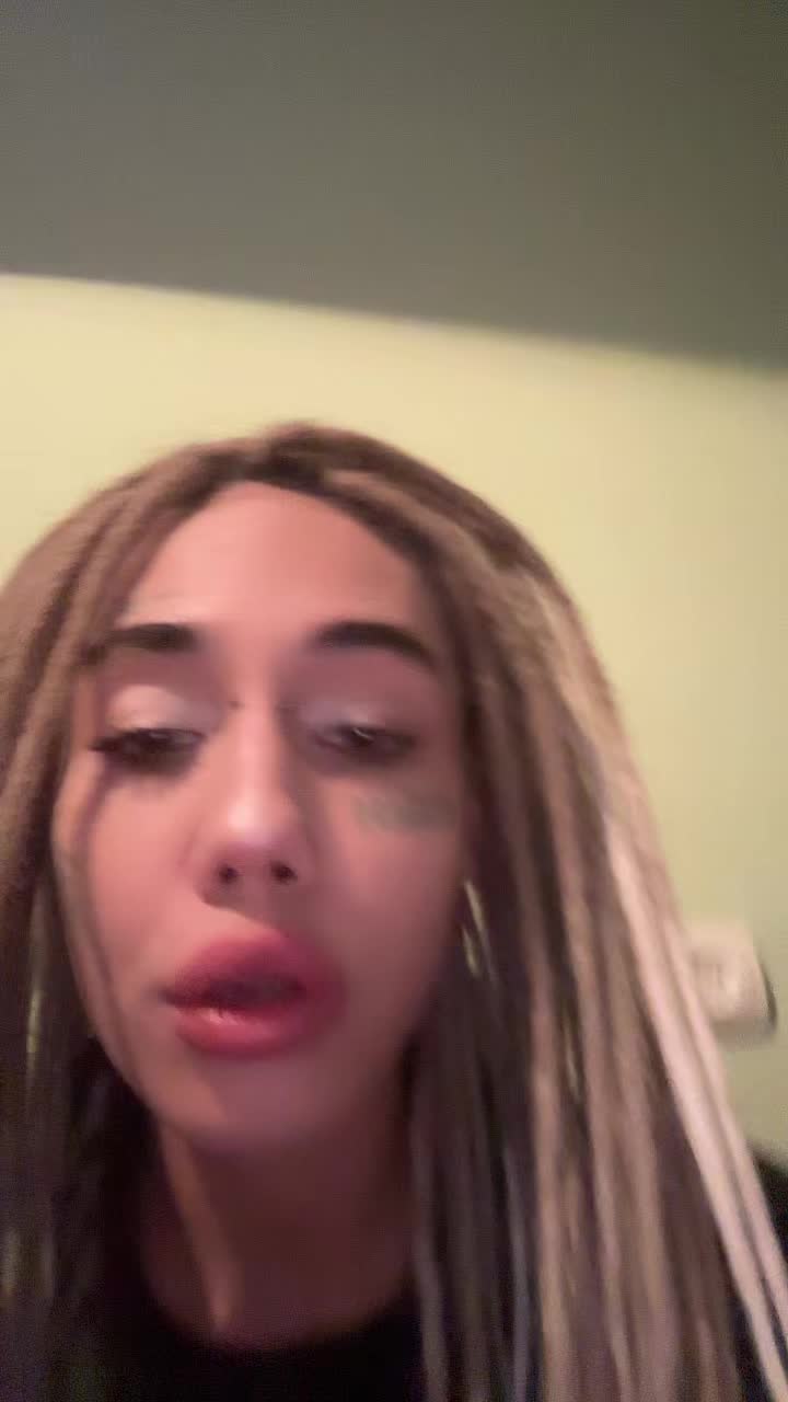 @sukableadnahui
