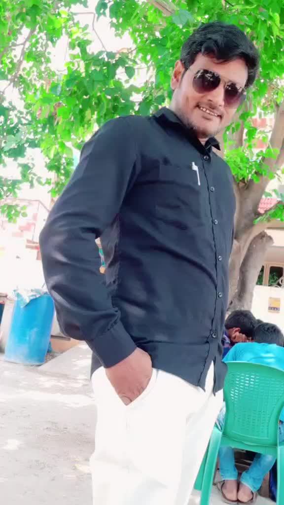 @Vishnumolakala Venki