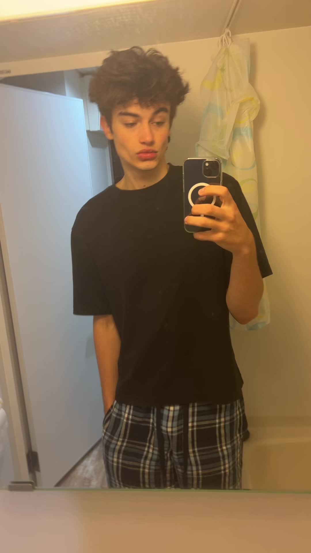 @Connor 👄