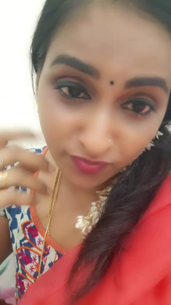 @varsini_karthik