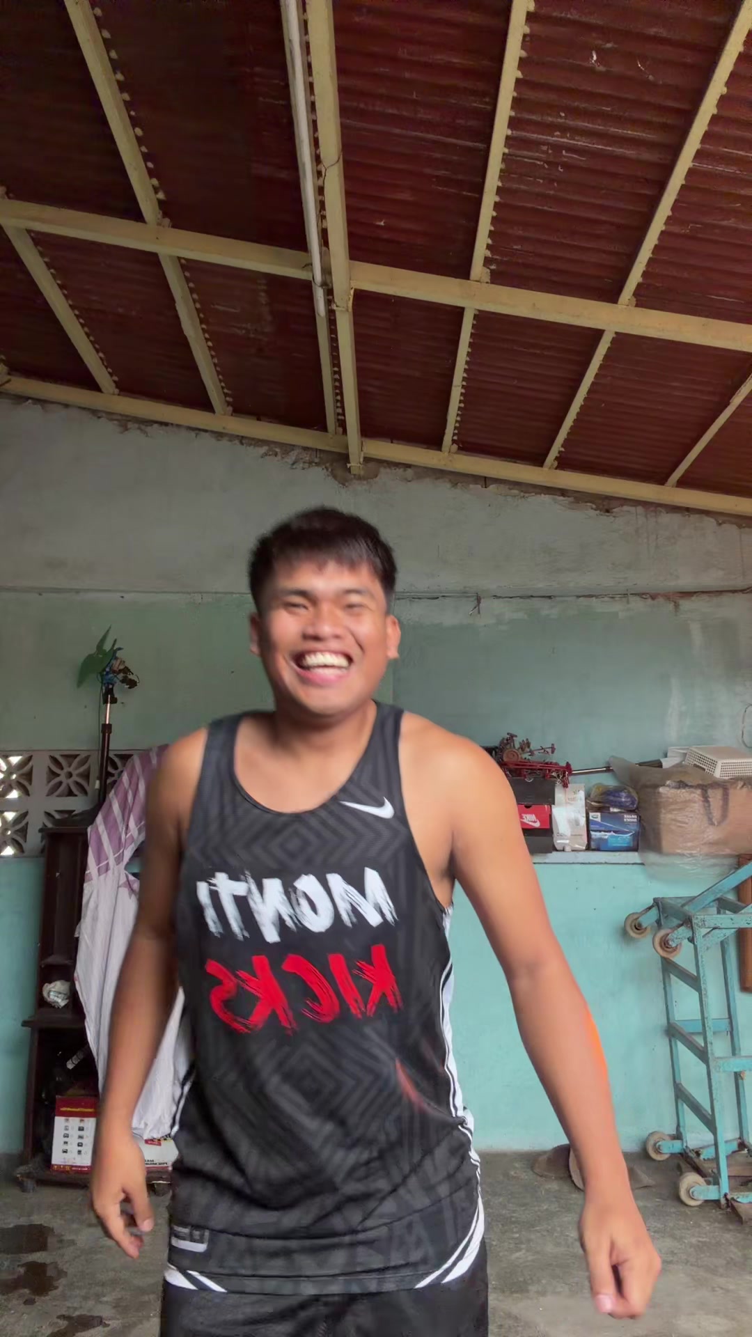 @paulvlogs_