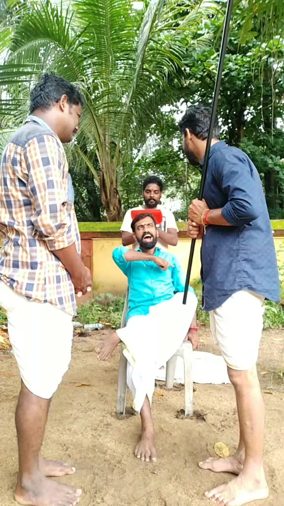 @PRATHEESH๐MALUS