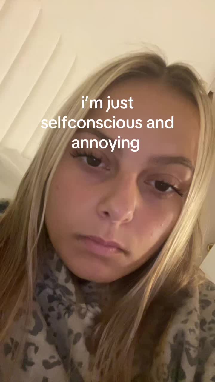@carlyy