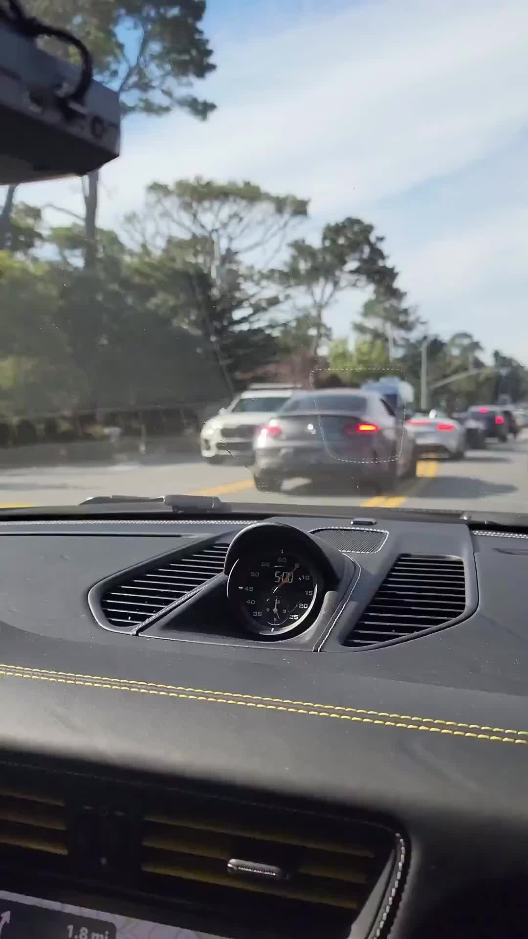 @Baixos Car