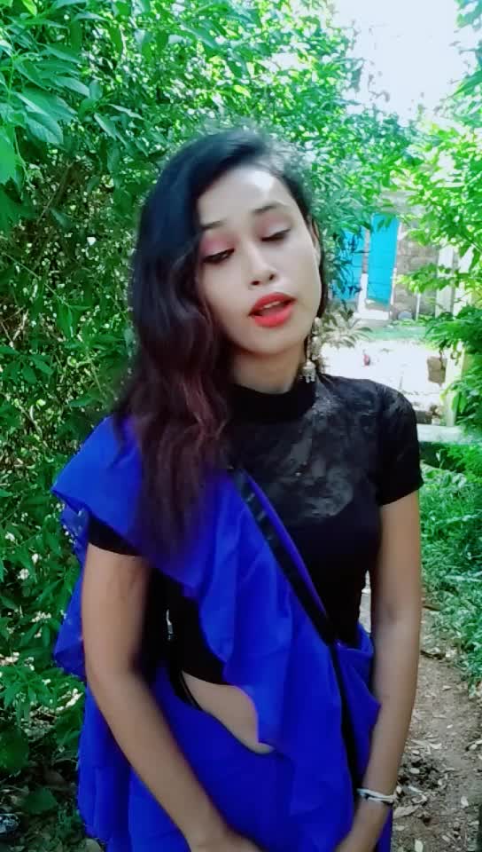@sm&iacute;le quee&ntilde; ashu