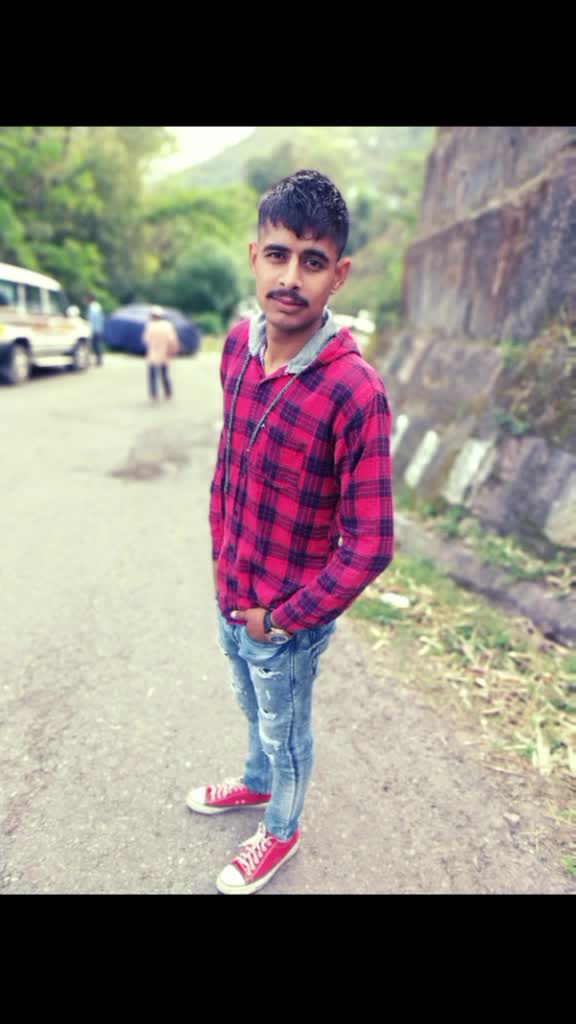 @ßharDwaj MukeSh🇨🇮?