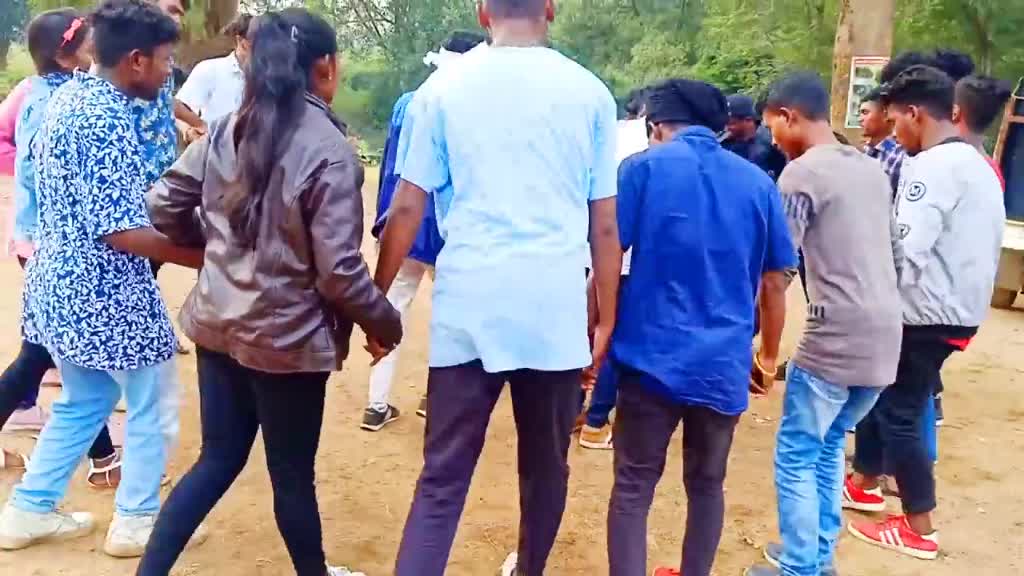 @Lakxmonbawri Bawri